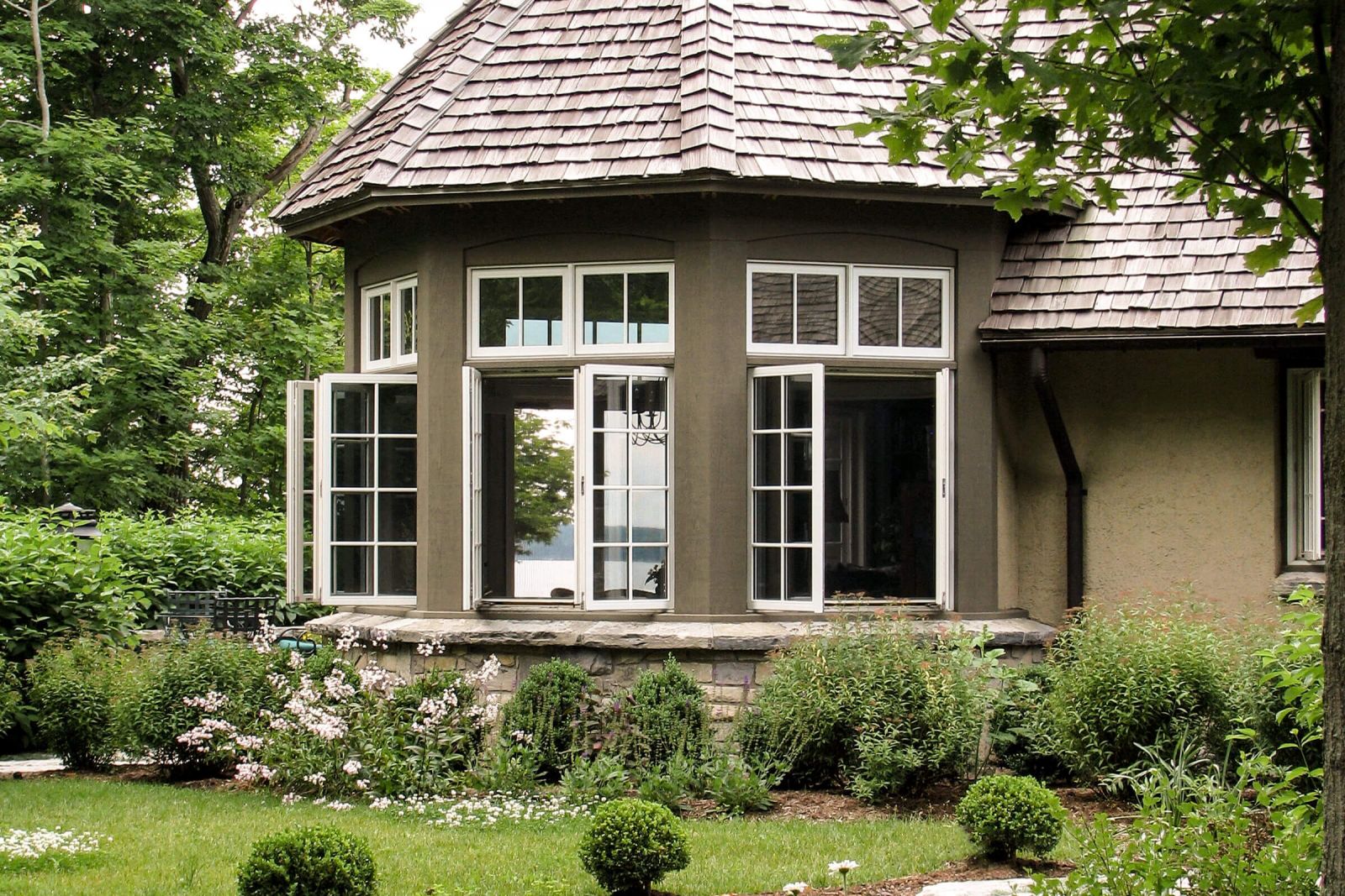 Griffin Roofing and Exteriors Images